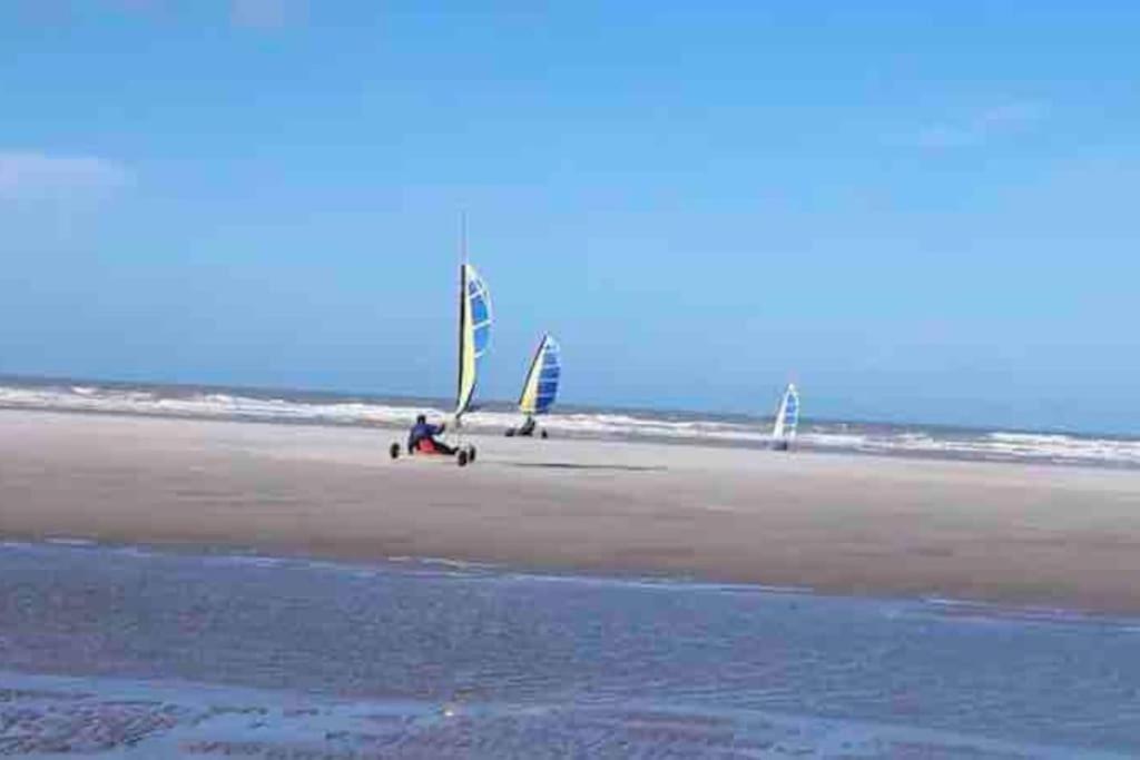 Studio Entre Mer Et Dunes Avec Balcon Vue Laterale Mer 50M Plage Pour 3 Pers Wifi Menage Compris Fort-Mahon-Plage Eksteriør billede