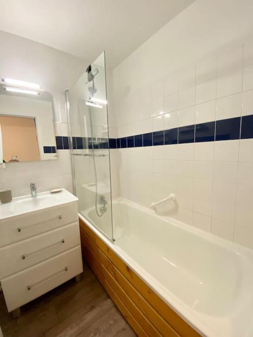 Studio Entre Mer Et Dunes Avec Balcon Vue Laterale Mer 50M Plage Pour 3 Pers Wifi Menage Compris Fort-Mahon-Plage Eksteriør billede